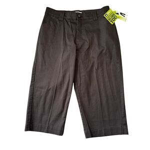 NWT - LEE, Stretch Natural Fit Capri pants/shorts; Size 14, Brown, Slimming
